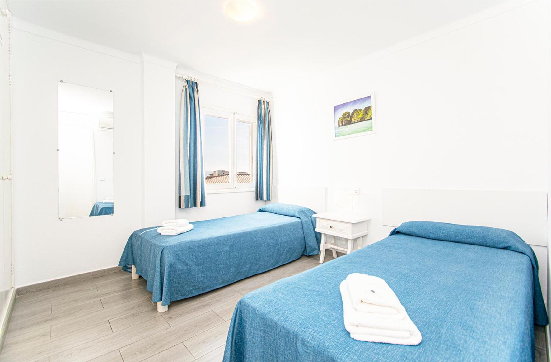 Apartamentos Falco Port de Pollenca Exterior photo